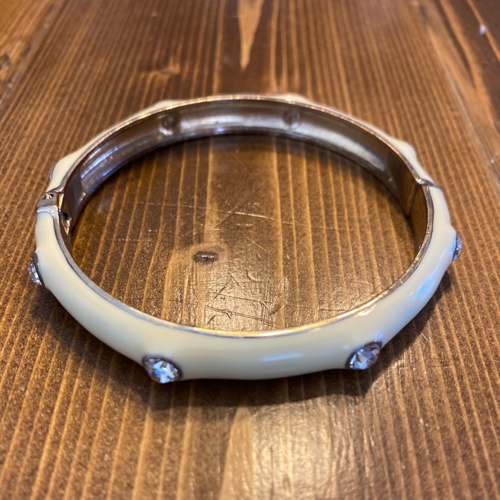 Authentic Premier Designs Bangle